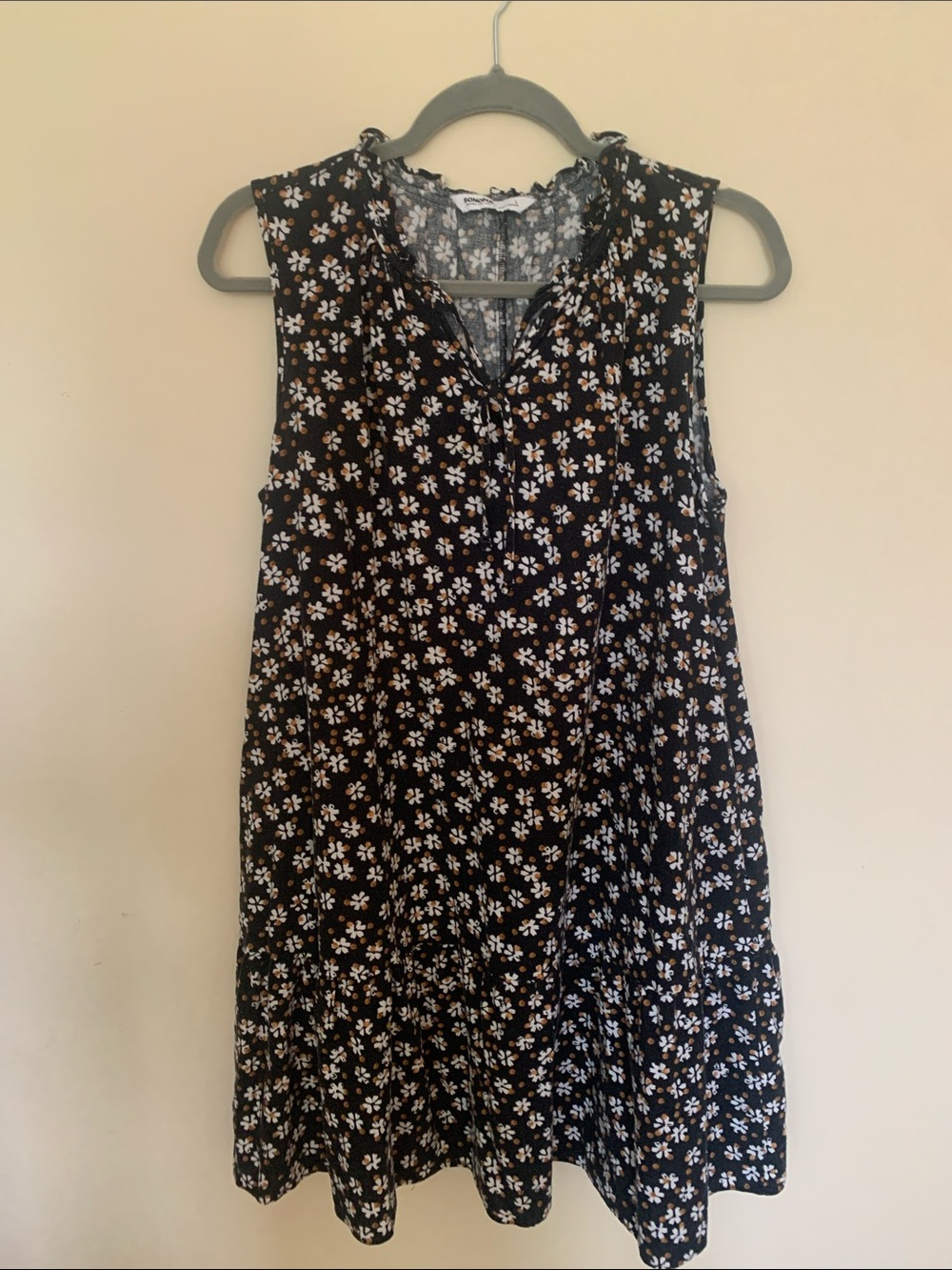 Sonoma Black Sleeveless Mini Dress with White and Tan Floral Print